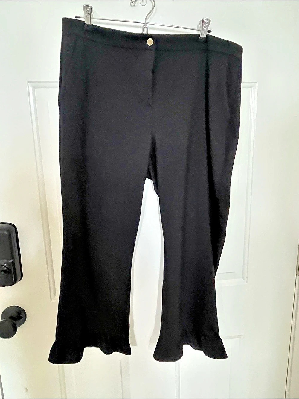 Michael Kors Black Capri Pants Size Large